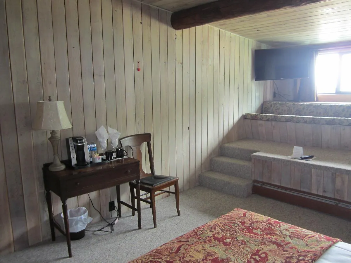 The Surf Lodge And Pub Gabriola 0*,  Canada